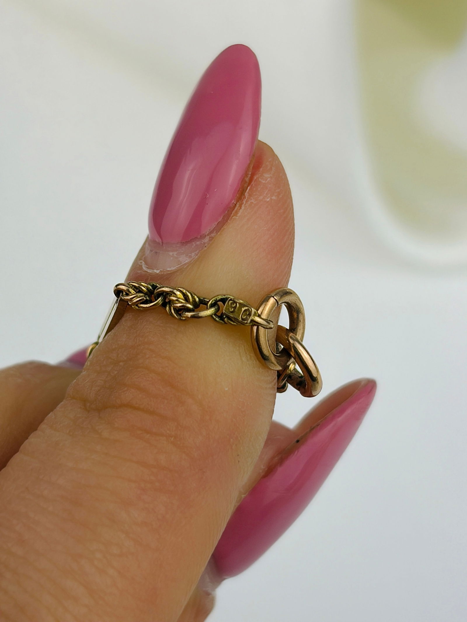 AMAZING ANTIQUE 9CT GOLD UNUSUAL BAR AND TWIST LONGGUARD CHAIN - 5