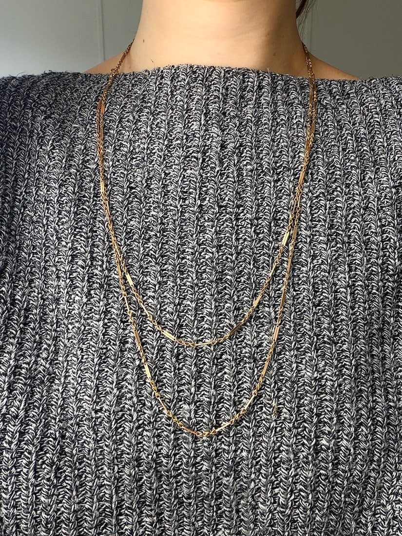 AMAZING ANTIQUE 9CT GOLD UNUSUAL BAR AND TWIST LONGGUARD CHAIN - 7