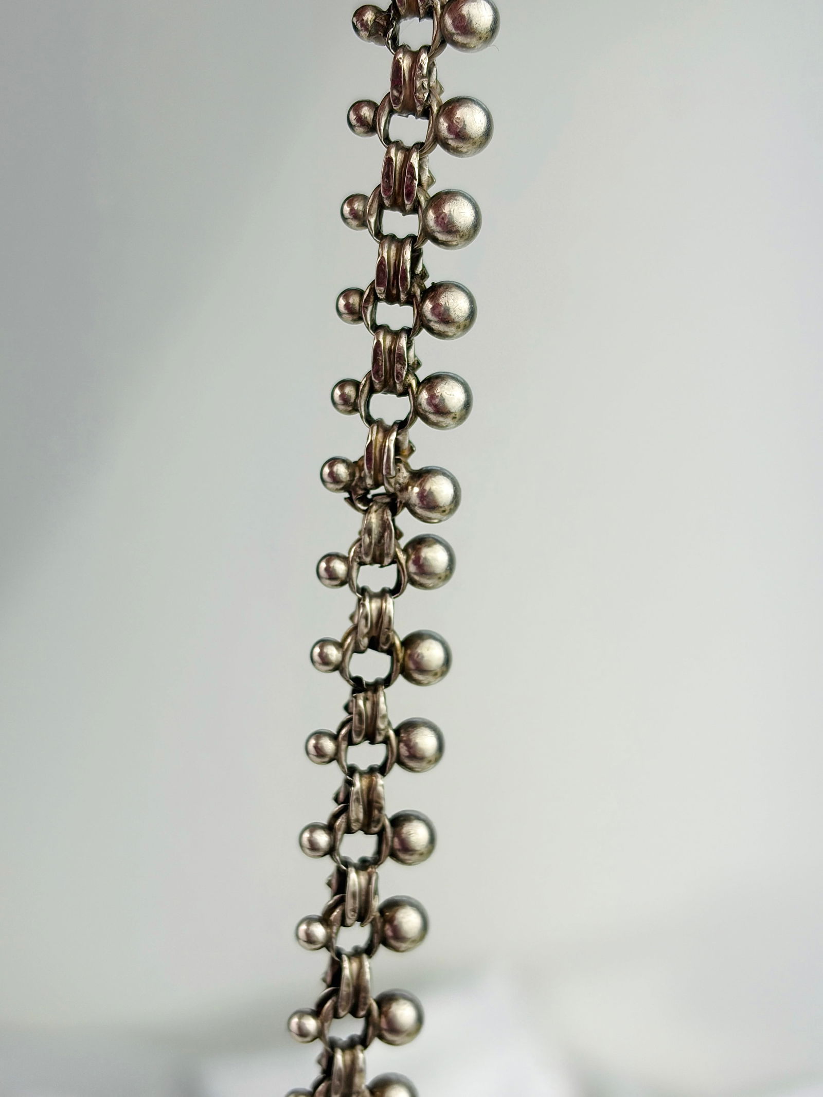 ANTIQUE VICTORIAN SILVER STAR DETAIL BRACELET - 3