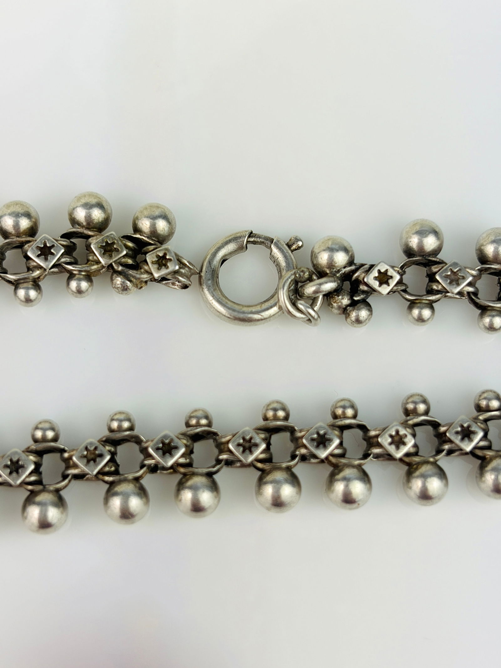 ANTIQUE VICTORIAN SILVER STAR DETAIL BRACELET - 4