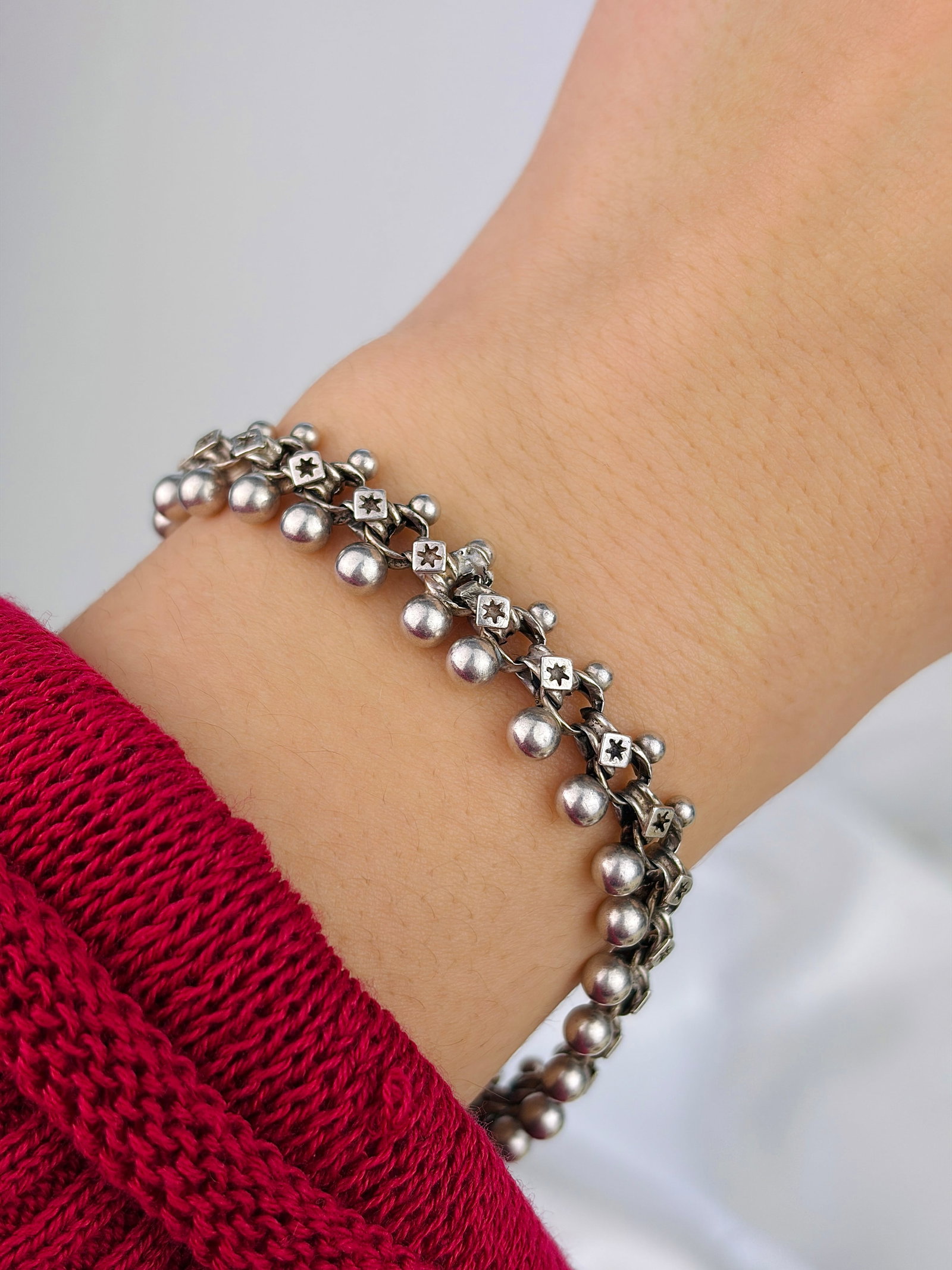 ANTIQUE VICTORIAN SILVER STAR DETAIL BRACELET - 5