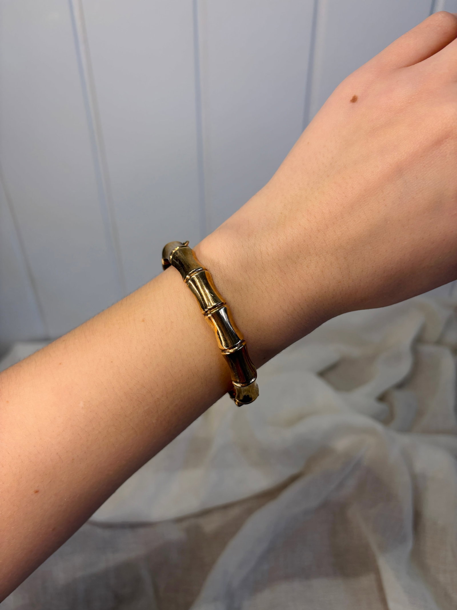 CHUNKY VINTAGE 9CT GOLD BAMBOO BANGLE / BRACELET - 8