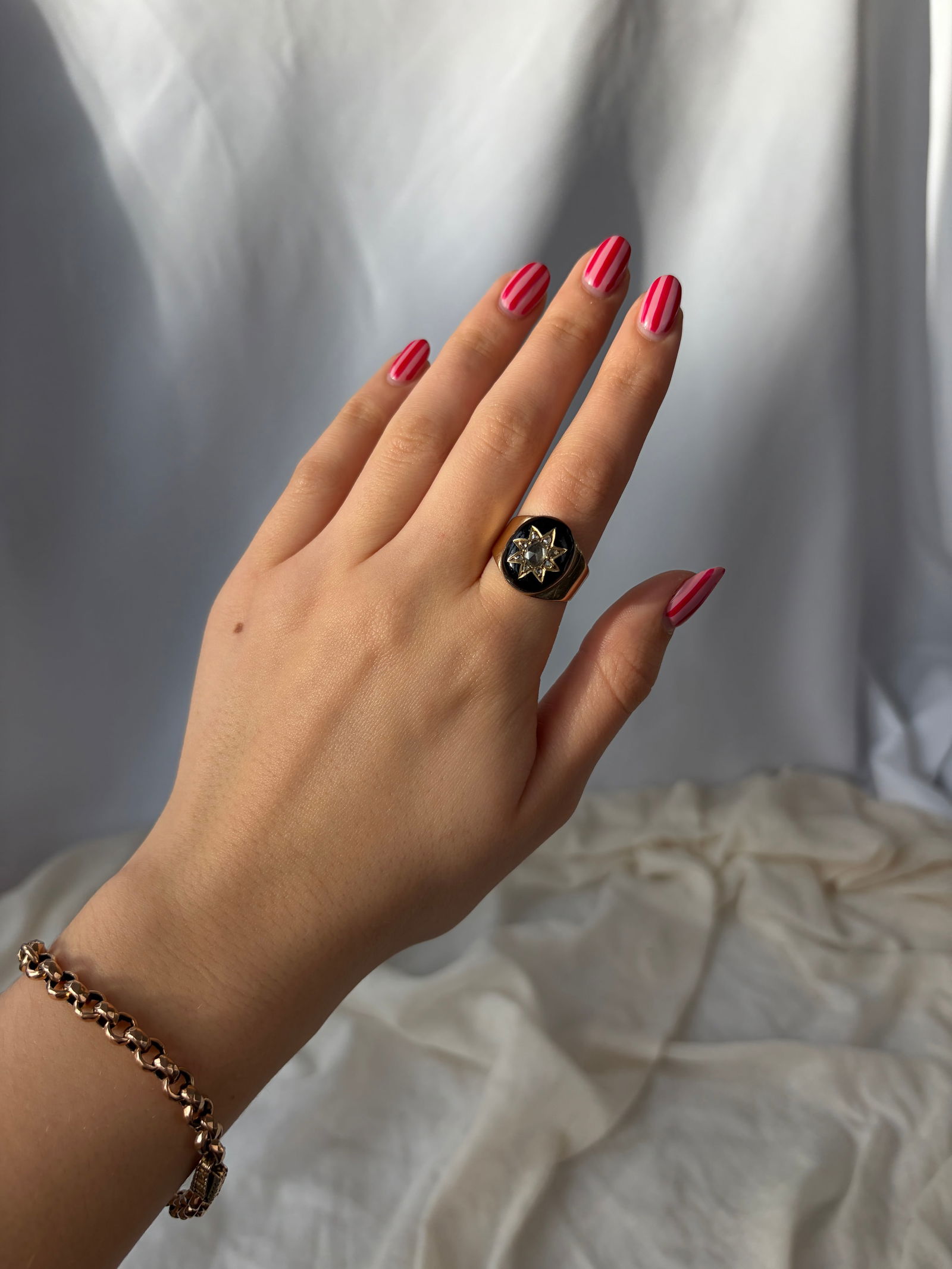 chunky antique yellow gold rose cut diamond star ring - 8