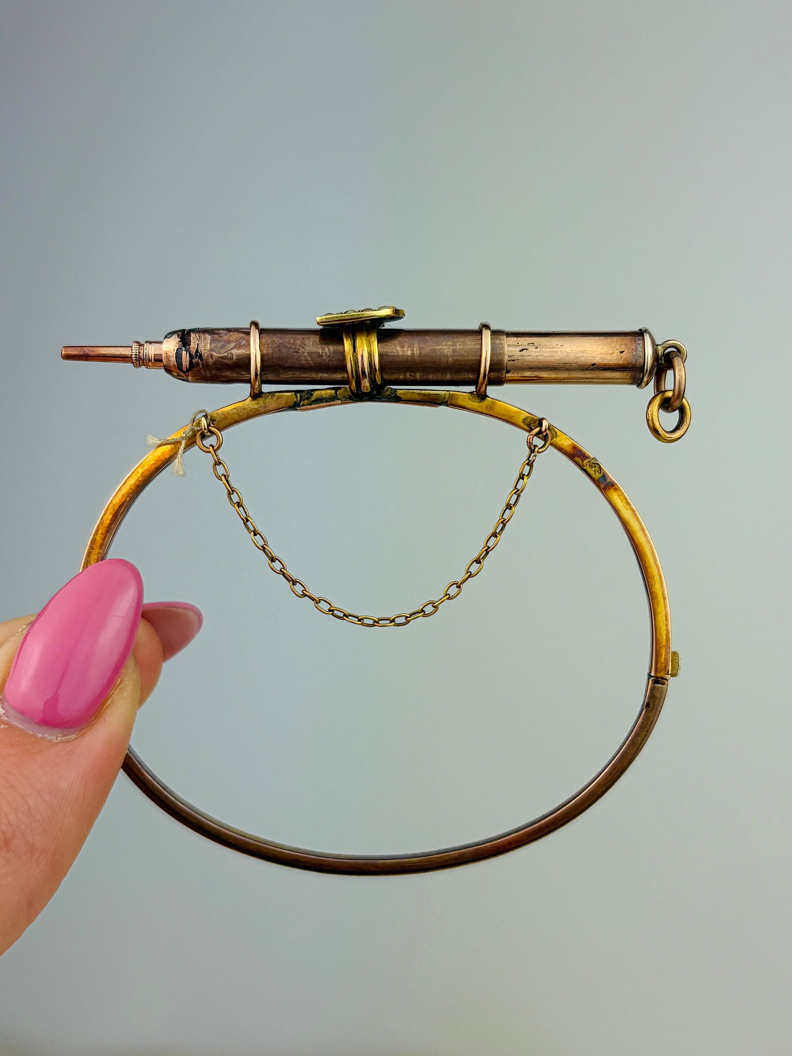 ANTIQUE GOLD PENCIL BANGLE BRACELET WITH PEARL INITIAL - 2