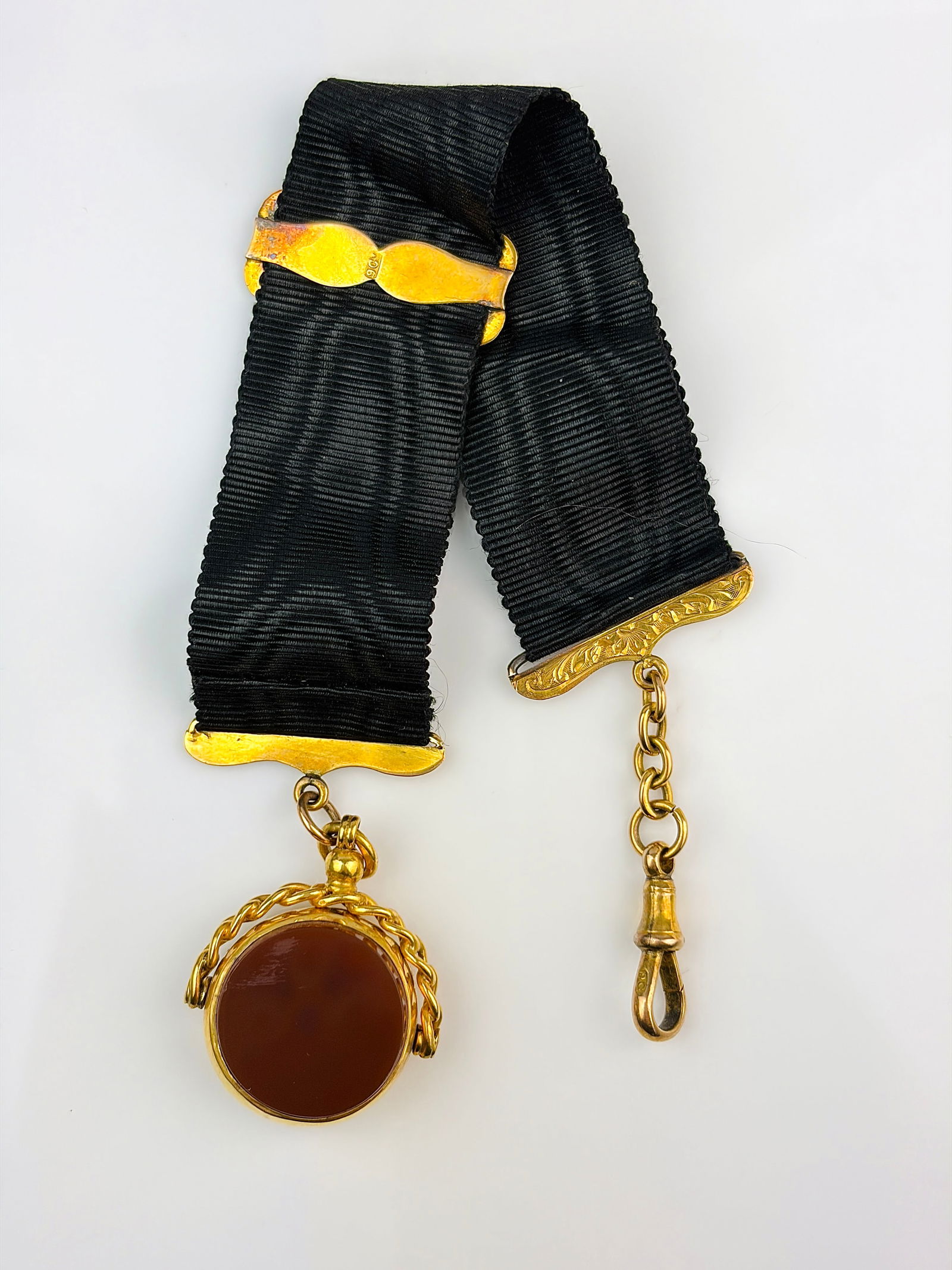 antique victorian era 9ct yellow gold dog clip , buckle and spinning fob seal bracelet - 2