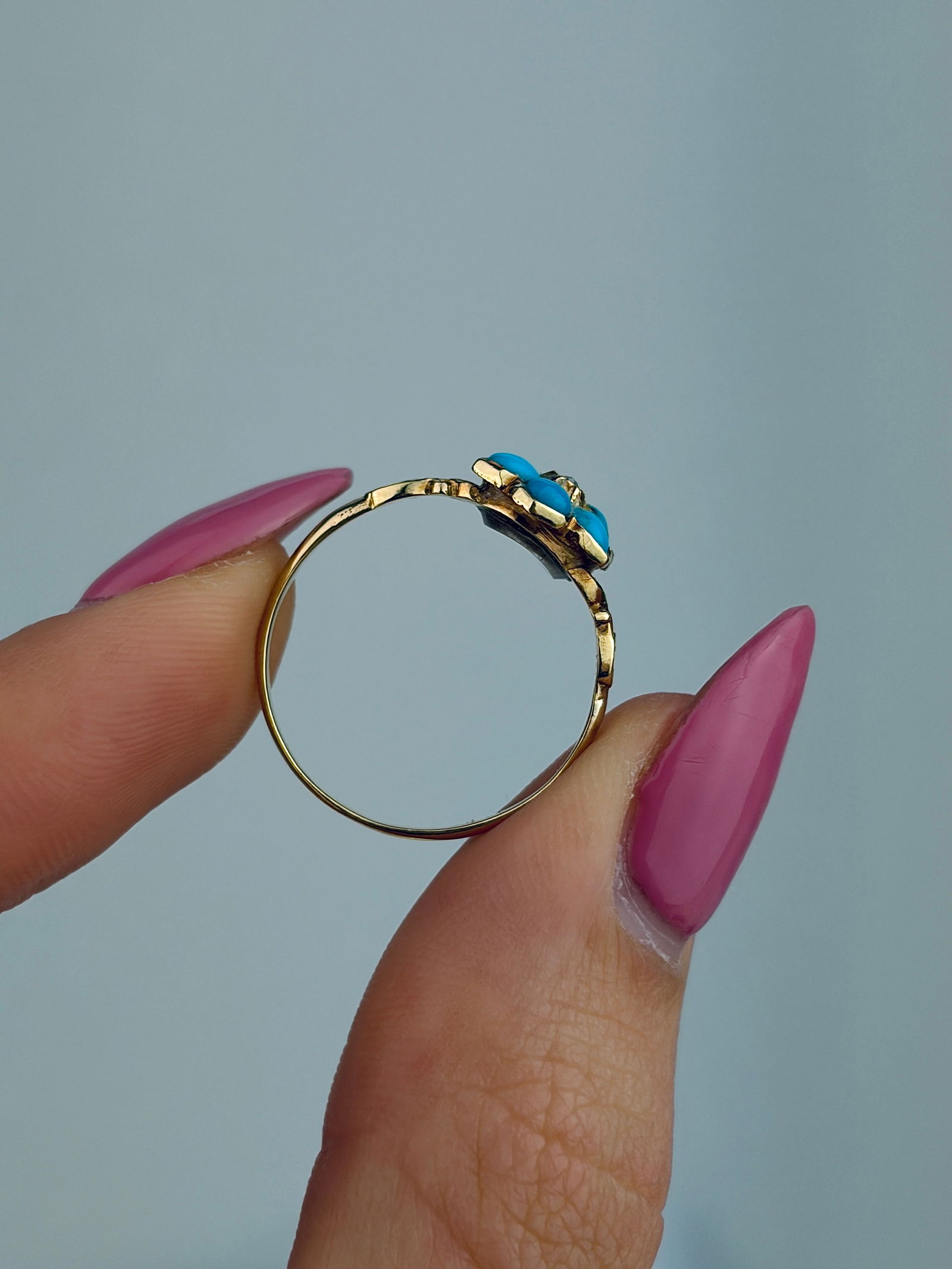 ANTIQUE 18CT YELLOW GOLD TURQUOISE AND DIAMOND CLUSTER FLOWER RING - 6