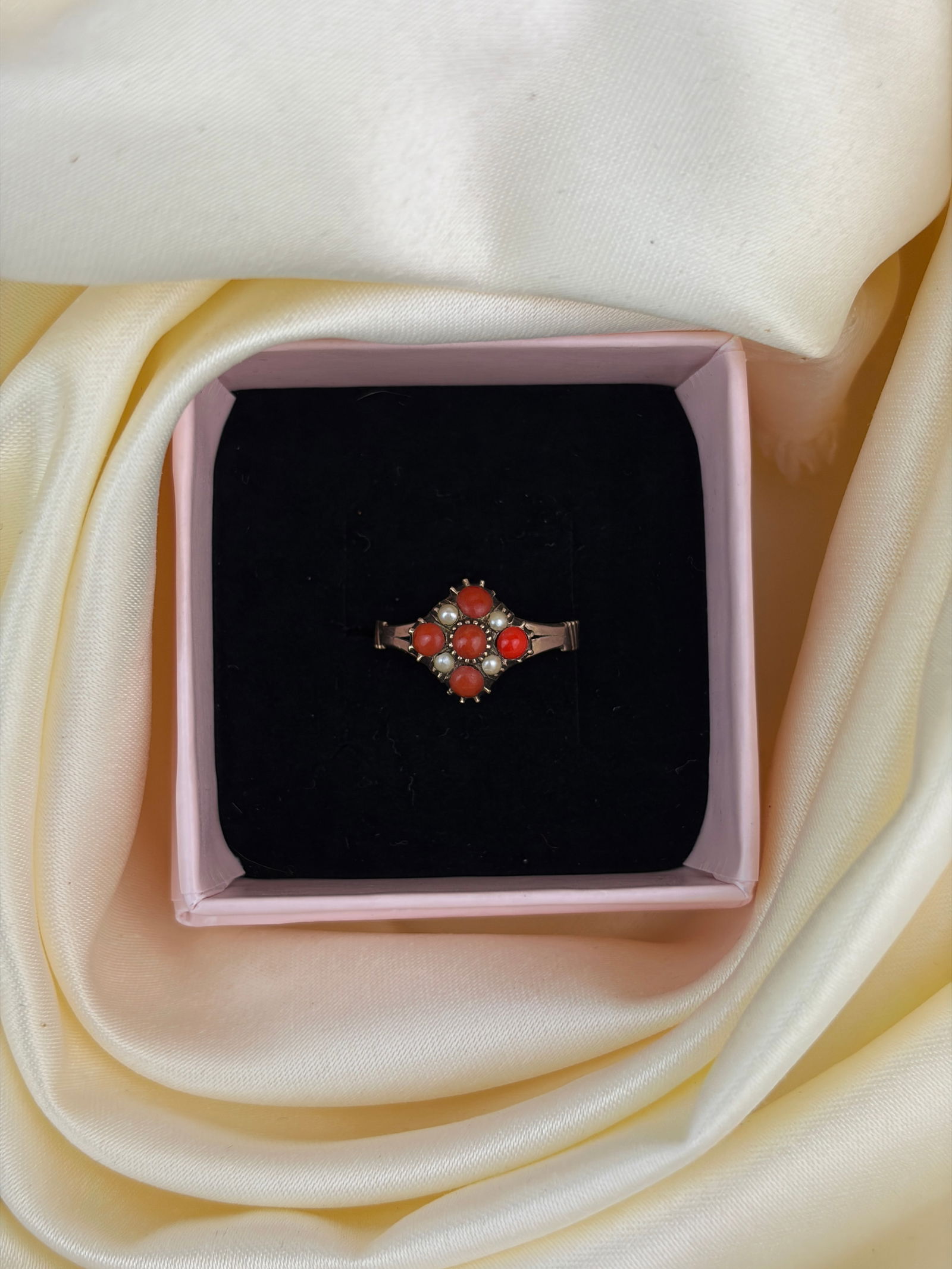 ANTIQUE GOLD RING - 6