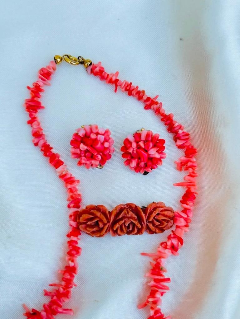 Antique Mixed Lot: Antique Mixed Lot truly wonderful mixed lot!