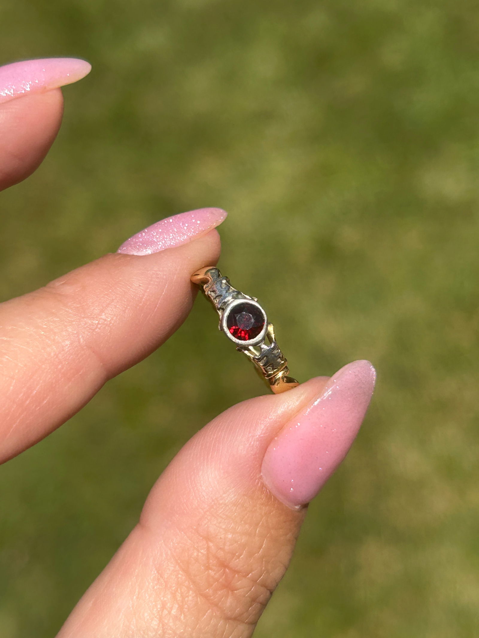 Antique georgian era flat cut garnet ring - 3