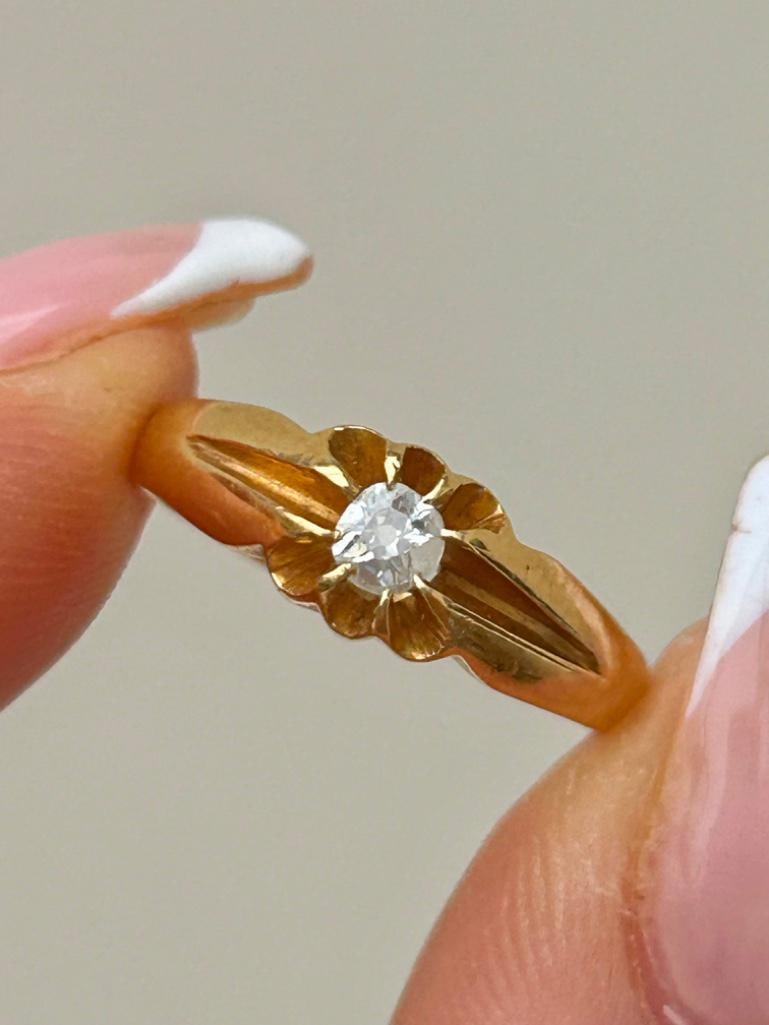 Antique 18ct Yellow Gold Diamond Belcher Ring - 3