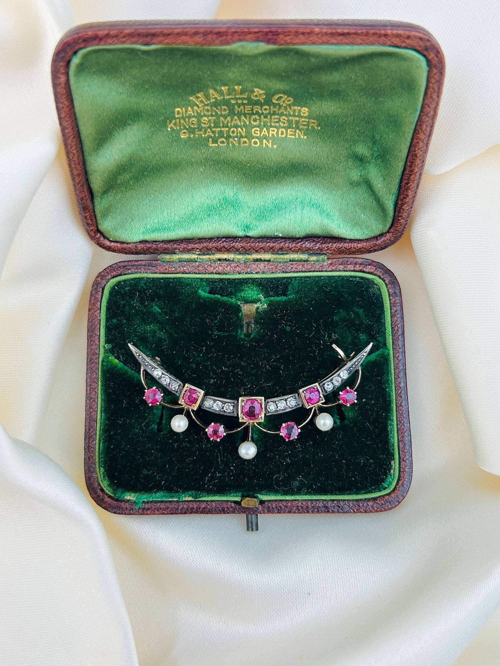 Antique Boxed Silver and Gold Ruby, Diamond and Pearl Lavalier Brooch - 2