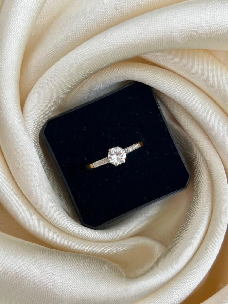 Antique 18ct Yellow Gold and Platinum .55 pts Diamond Solitaire Ring - 3