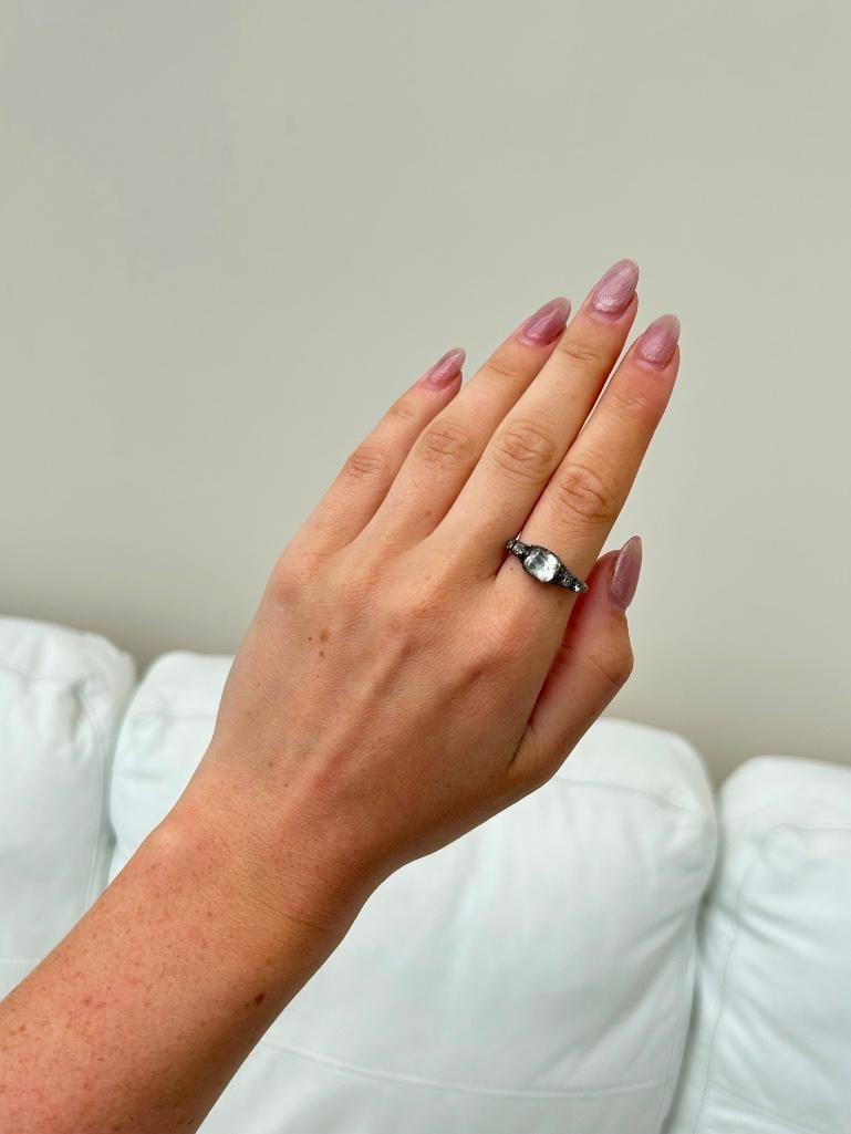 *Outstanding Georgian Foiled Crystal 5 Stone Ring in Gold - 12