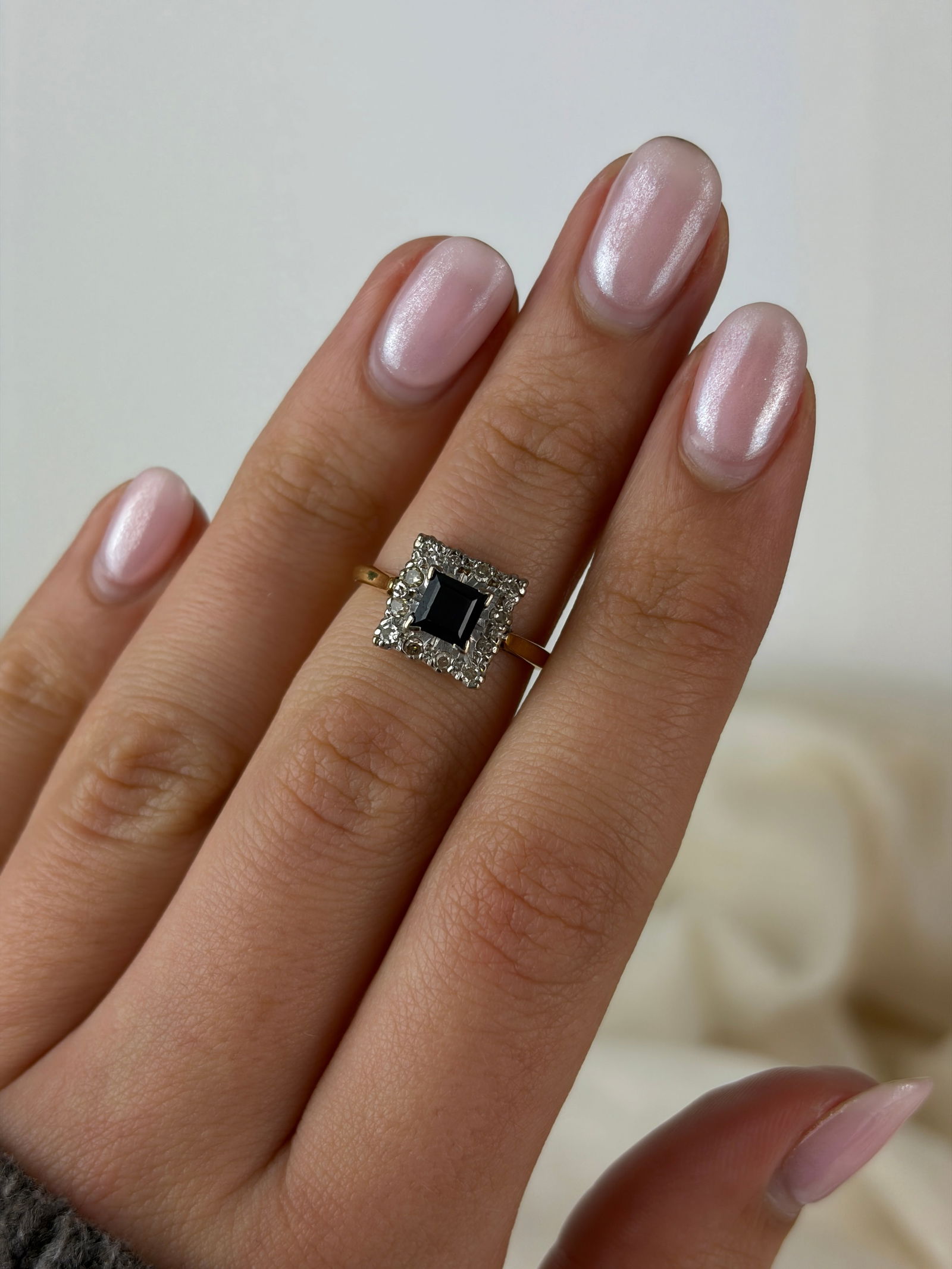 18ct yellow gold sapphire and diamond square ring - 8