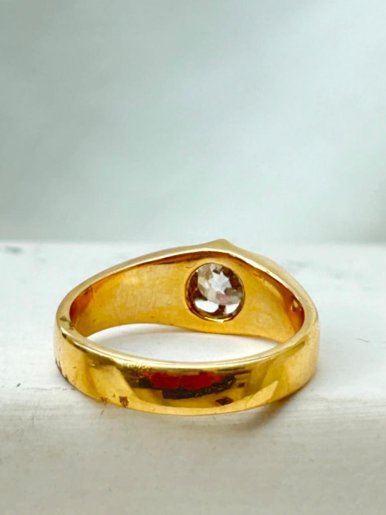 *Antique 18ct Yellow Gold Chunky 60pts Diamond OMC Buttercup / Belcher Ring - 5