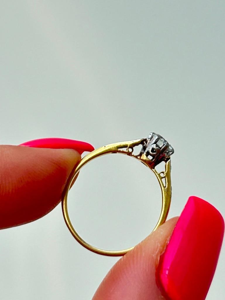 Sweet Antique 18ct Yellow Gold and Platinum Diamond Solitaire Ring - 5