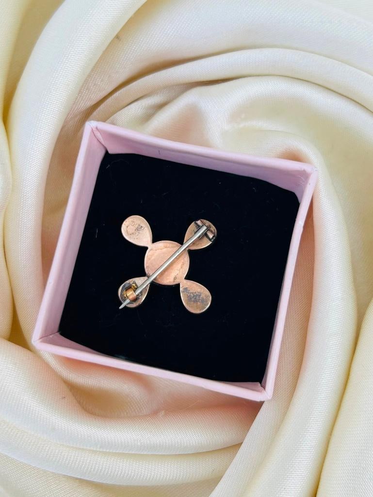 Antique Flat Cut Garnet and Pearl Gold Brooch - 2