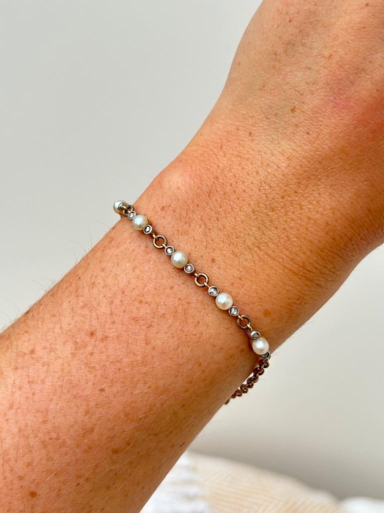 *Antique Gold and Diamond Pearl Bracelet - 8
