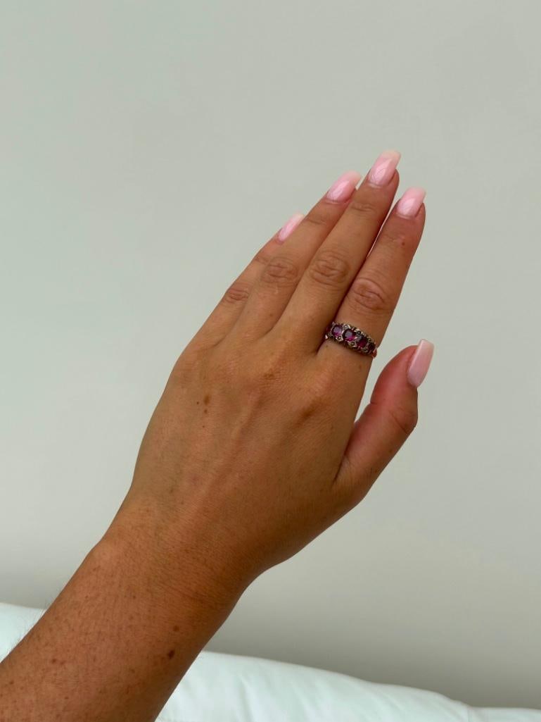 Antique 9ct Gold Ring with Pearl Spacers - 6