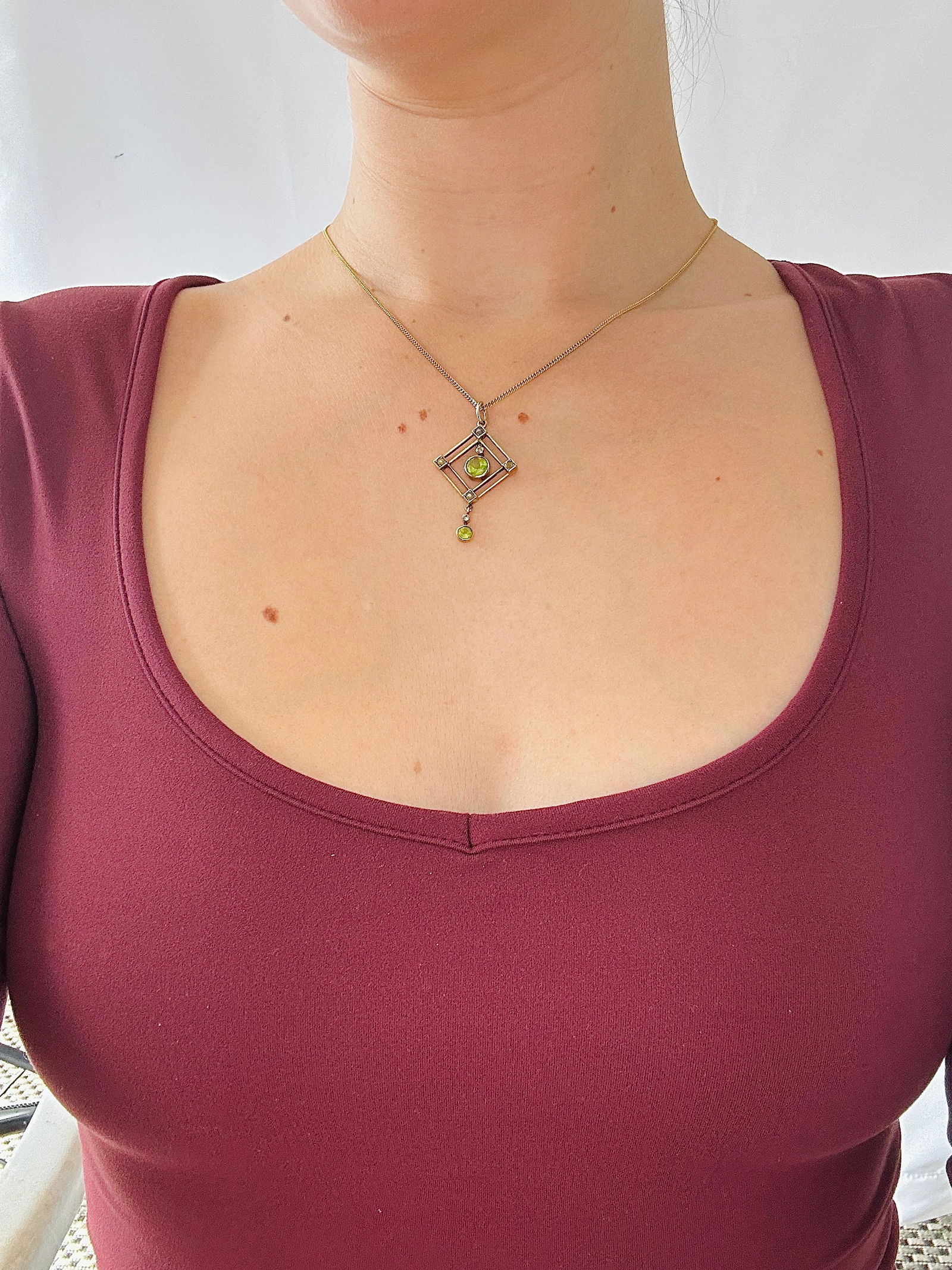 Vintage 9ct Gold Peridot and Pearl Pendant - 6