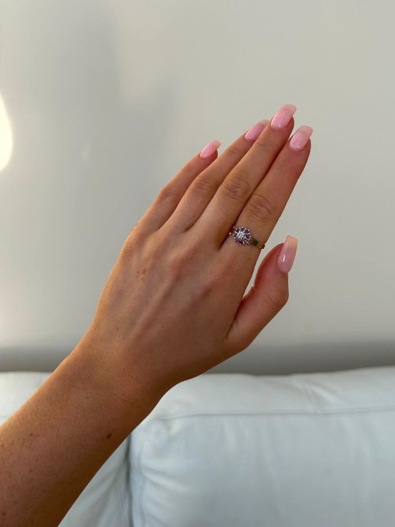 Sweet 9ct Gold Ruby and Diamond Flower Ring - 4