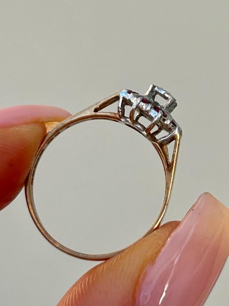 Sweet 9ct Gold Ruby and Diamond Flower Ring - 6