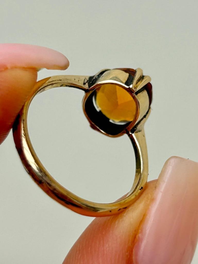 Sweet 9ct Gold Citrine Solitaire Ring - 5