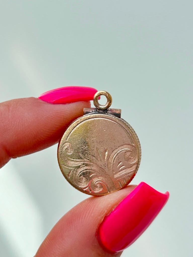 Antique Ornate Opening Locket Pendant - 4