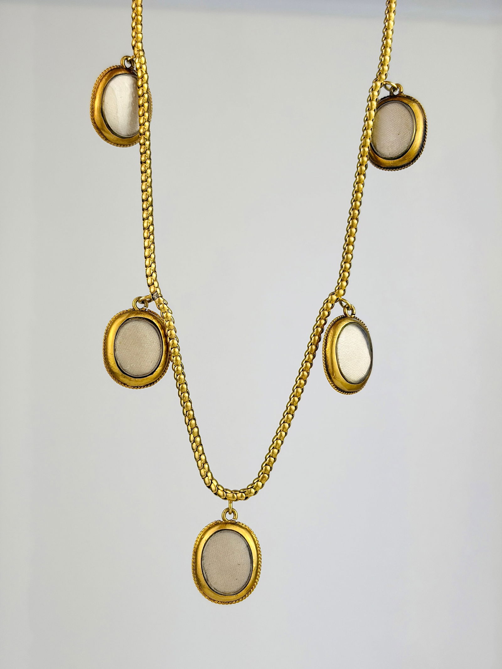 ANTIQUE ETRUSCAN REVIVAL ALMANDINE GARNET LOCKET BACK NECKLACE IN BOX - 5