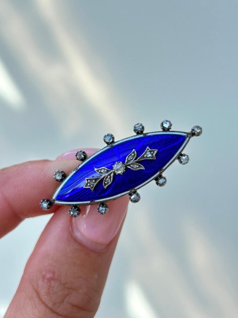 *Antique c.1860 Blue Enamel and Rose Cut Diamond Navette Shaped Brooch in Gold - 7