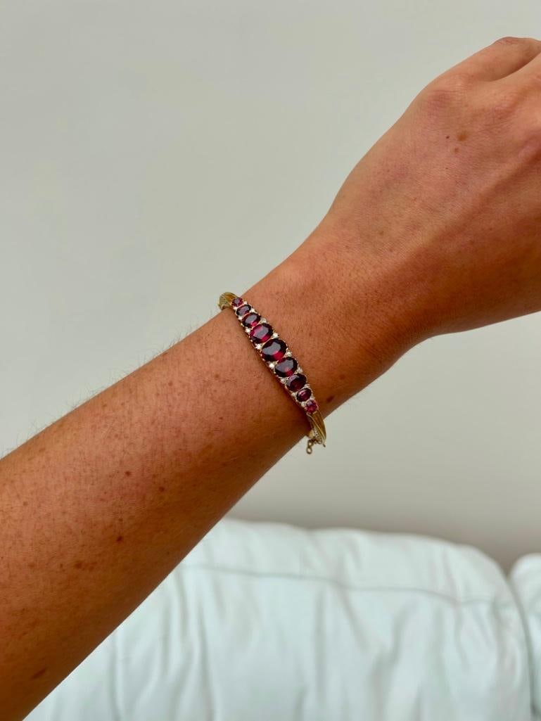 Antique Boxed 18ct Gold Tourmaline and Diamond Bangle - 8