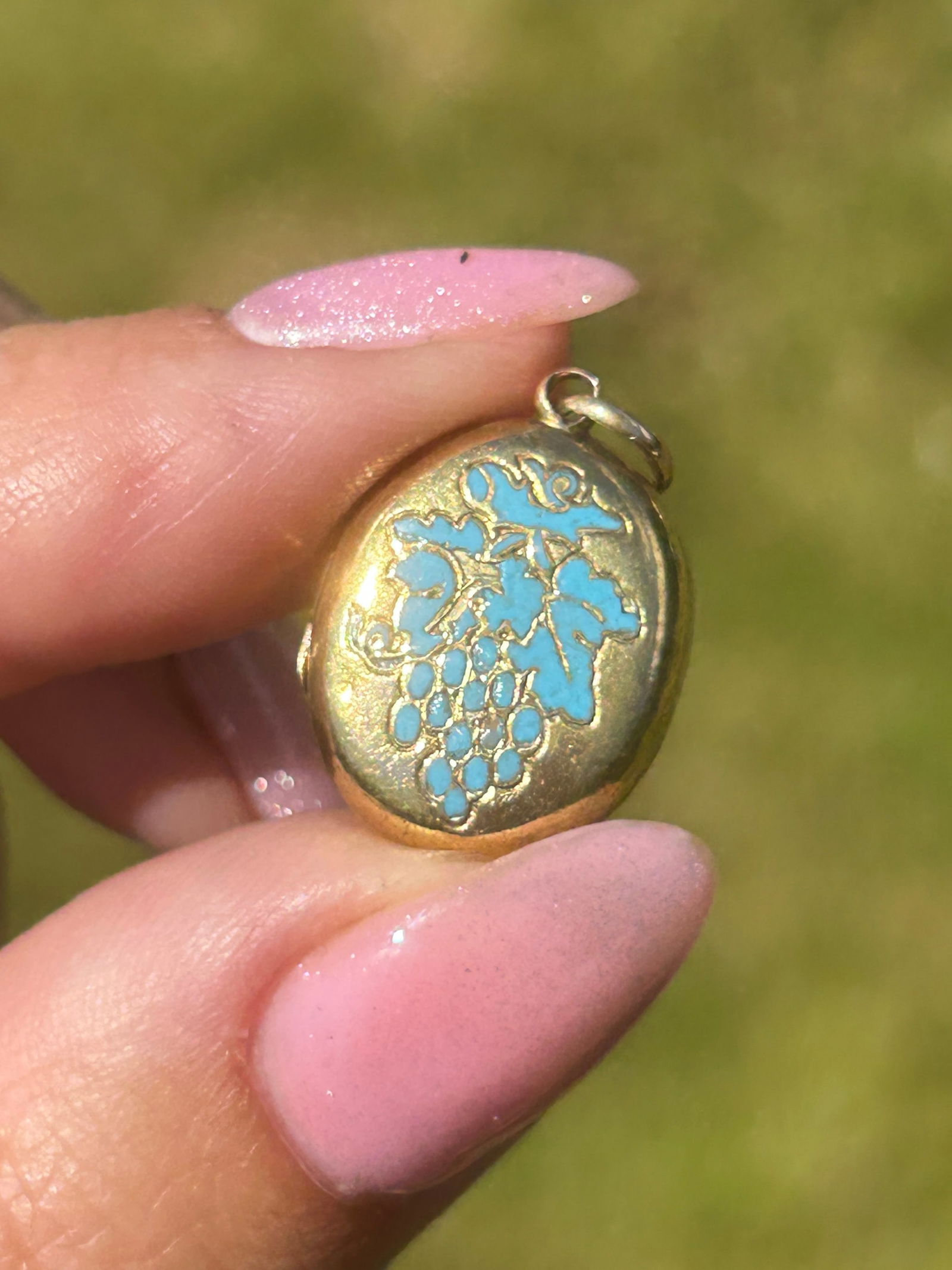 Sweet Antique 9ct gold blue enamel locket pendant - 2