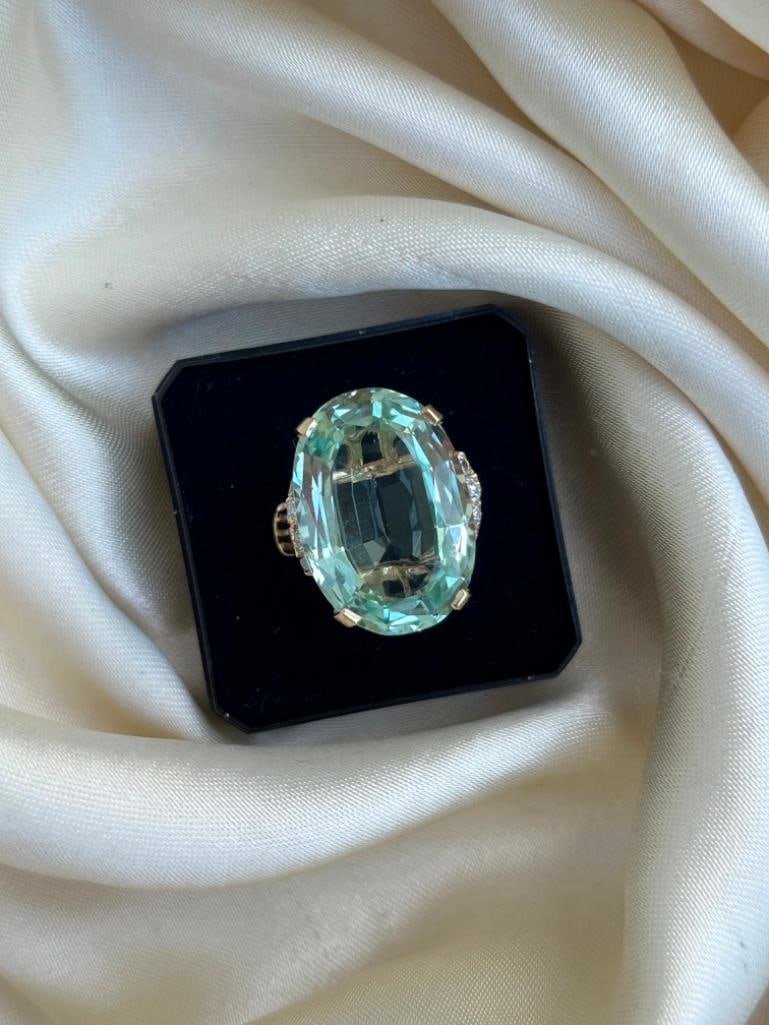 Huge Aquamarine and Diamond Ring in 18ct Yellow Gold - 5