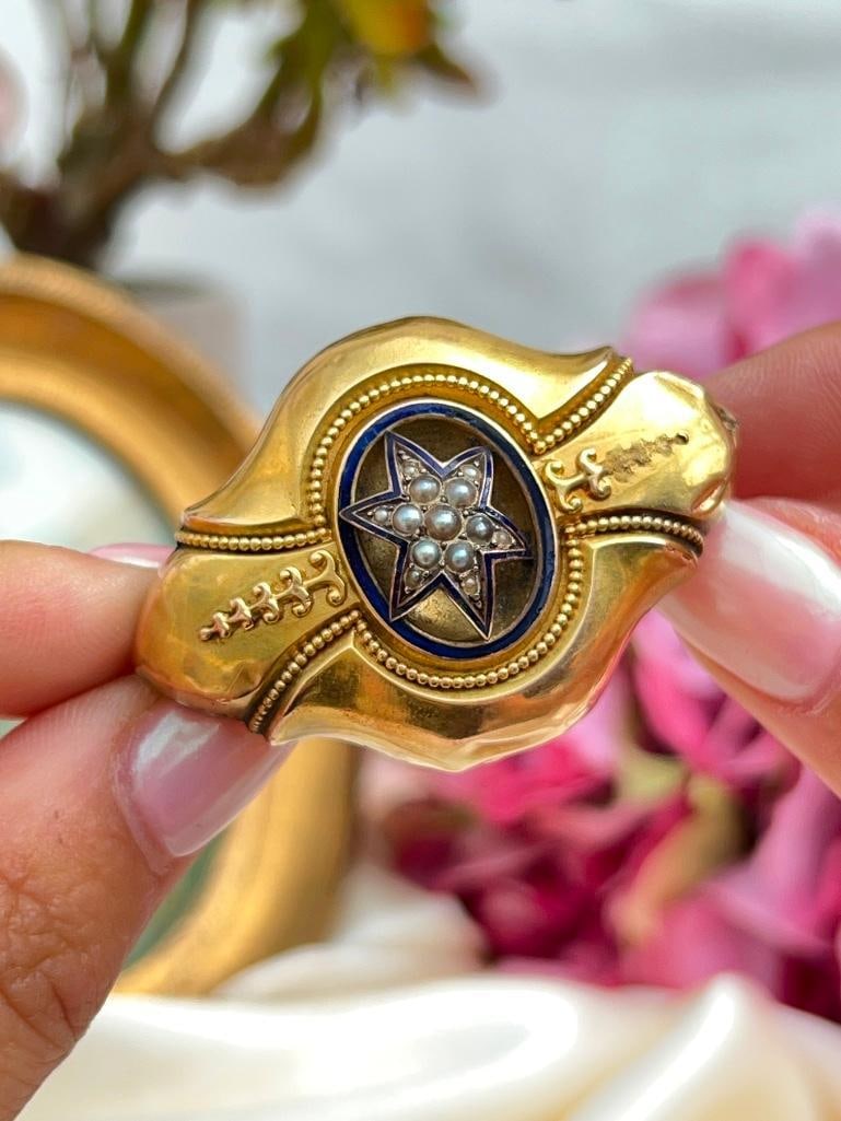 Heavy 15ct yellow gold enamel and pearl star brooch with locket back - 7