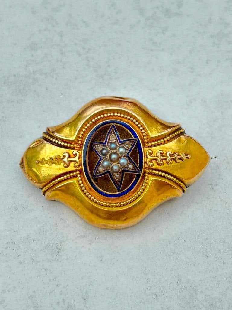 Heavy 15ct yellow gold enamel and pearl star brooch with locket back - 9