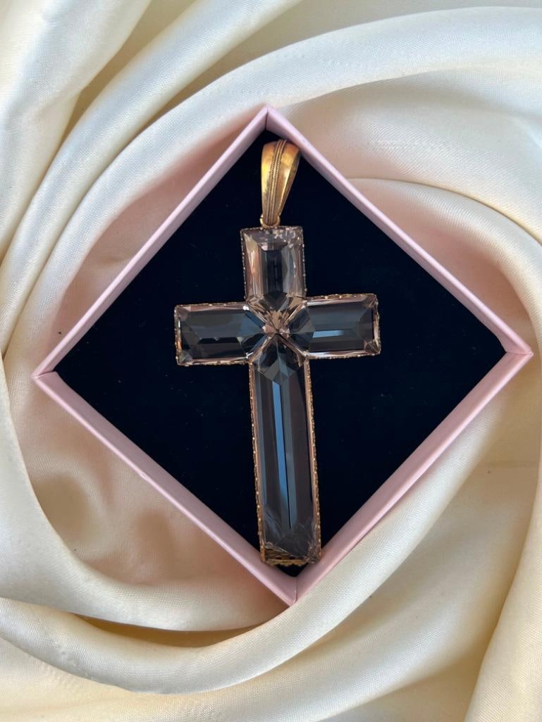 Giant Antique Quartz Cross Pendant in Gold - 5