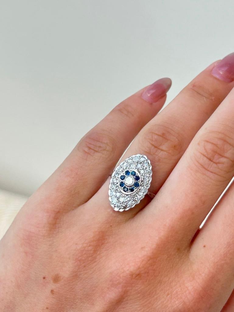 18ct White Gold Diamond and Sapphire Floral Navette Ring - 3
