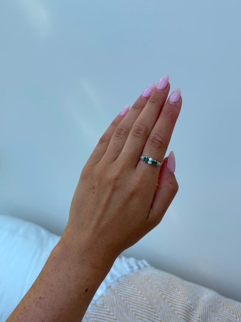 Chunky 18ct Yellow Gold Emerald and Diamond Ring - 5