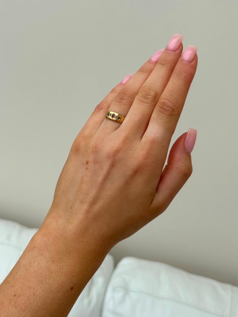 Antique c.1901 18ct Yellow Gold Ruby and Diamond Ring - 4