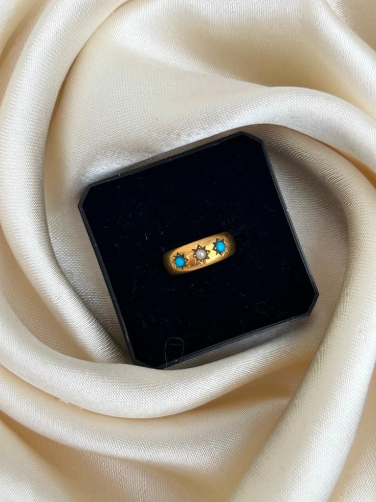 Antique C.1892 Turquoise and Pearl 18ct Gold Tiny Ring Size A - 3