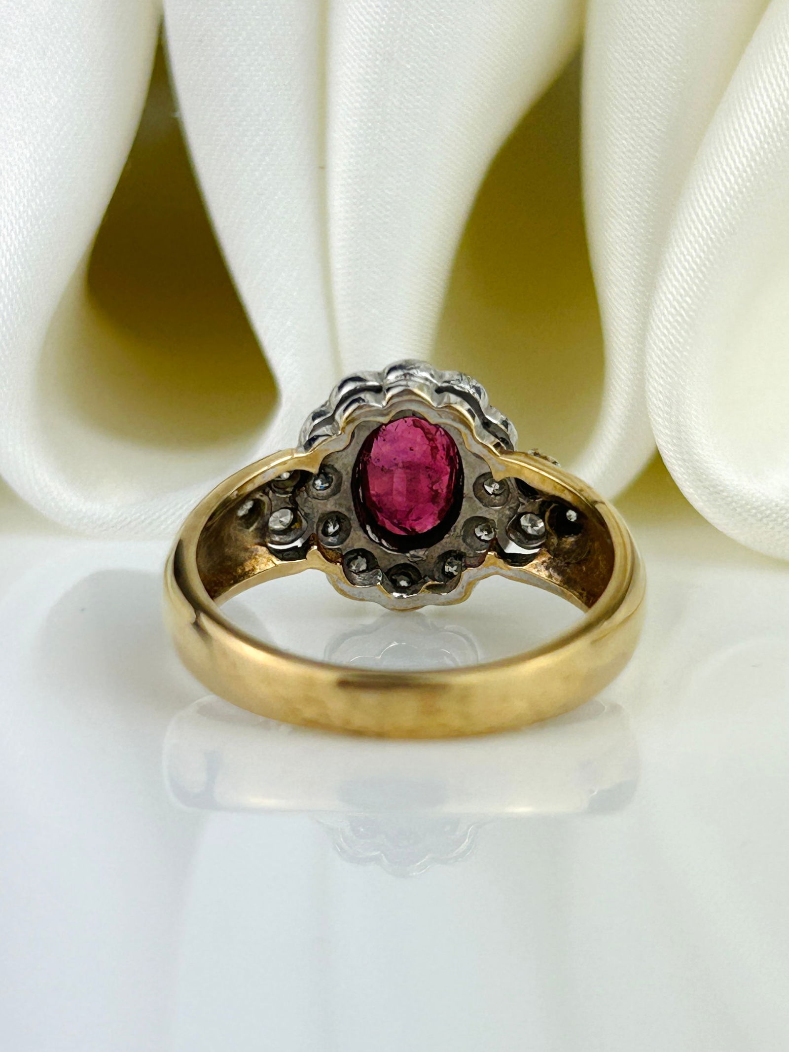 Chunky Vintage 9ct White and Yellow Gold Ruby and Diamond Cluster Ring - 3