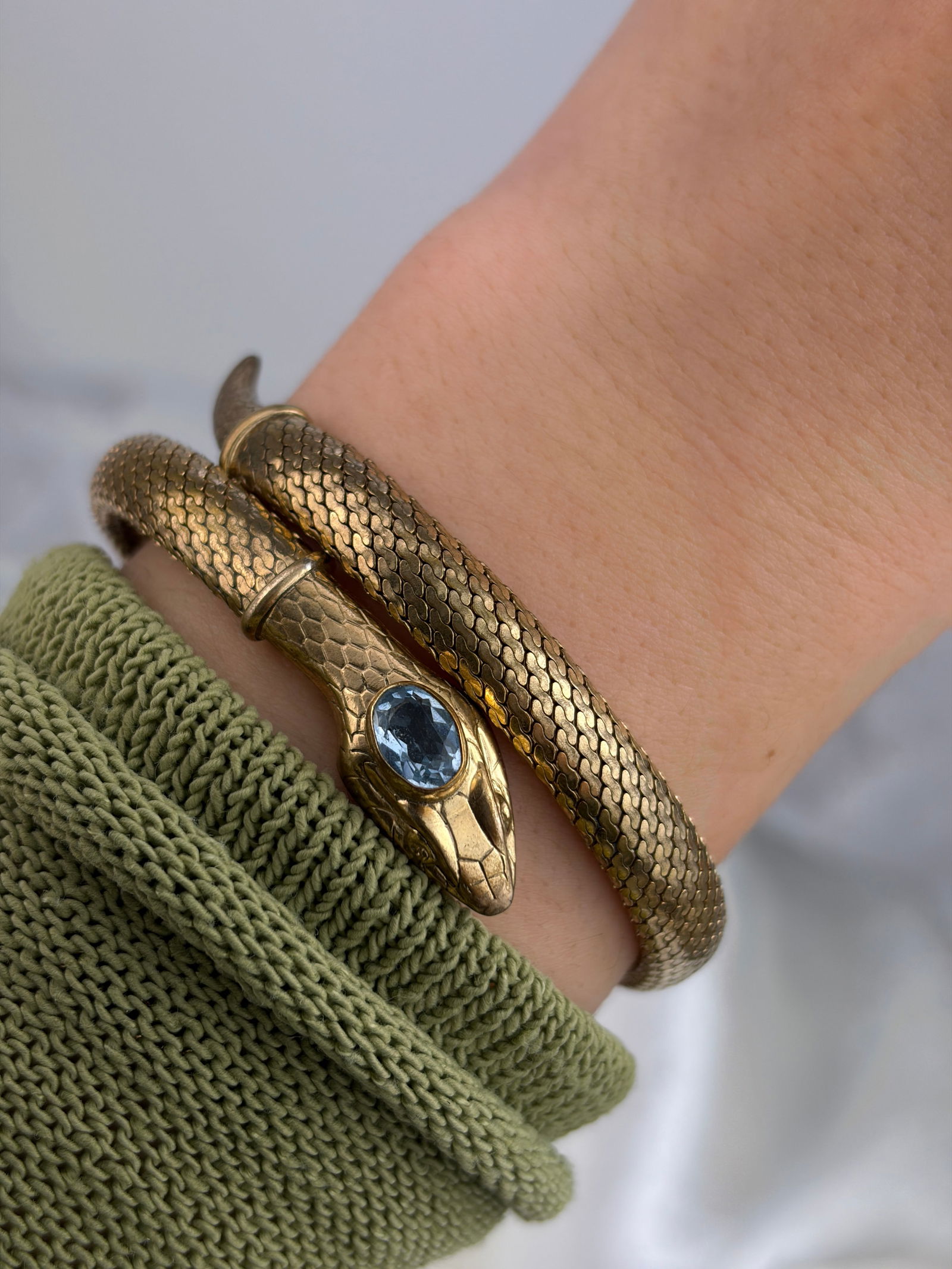 VINTAGE YELLOW METAL COILED SNAKE BANGLE - 4