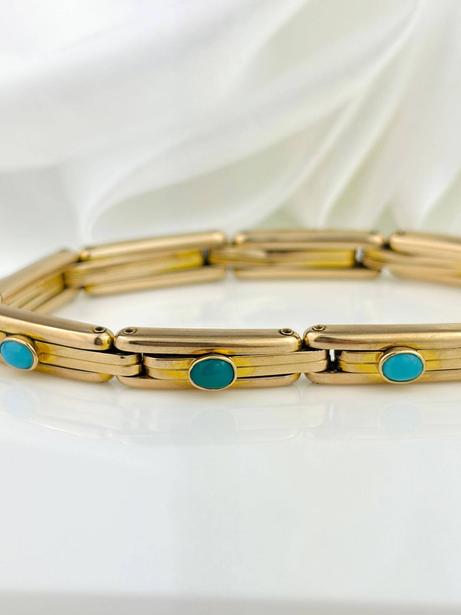 CHUNKY VINTAGE 9CT YELLOW GOLD TURQUOISE BRACELET - 7