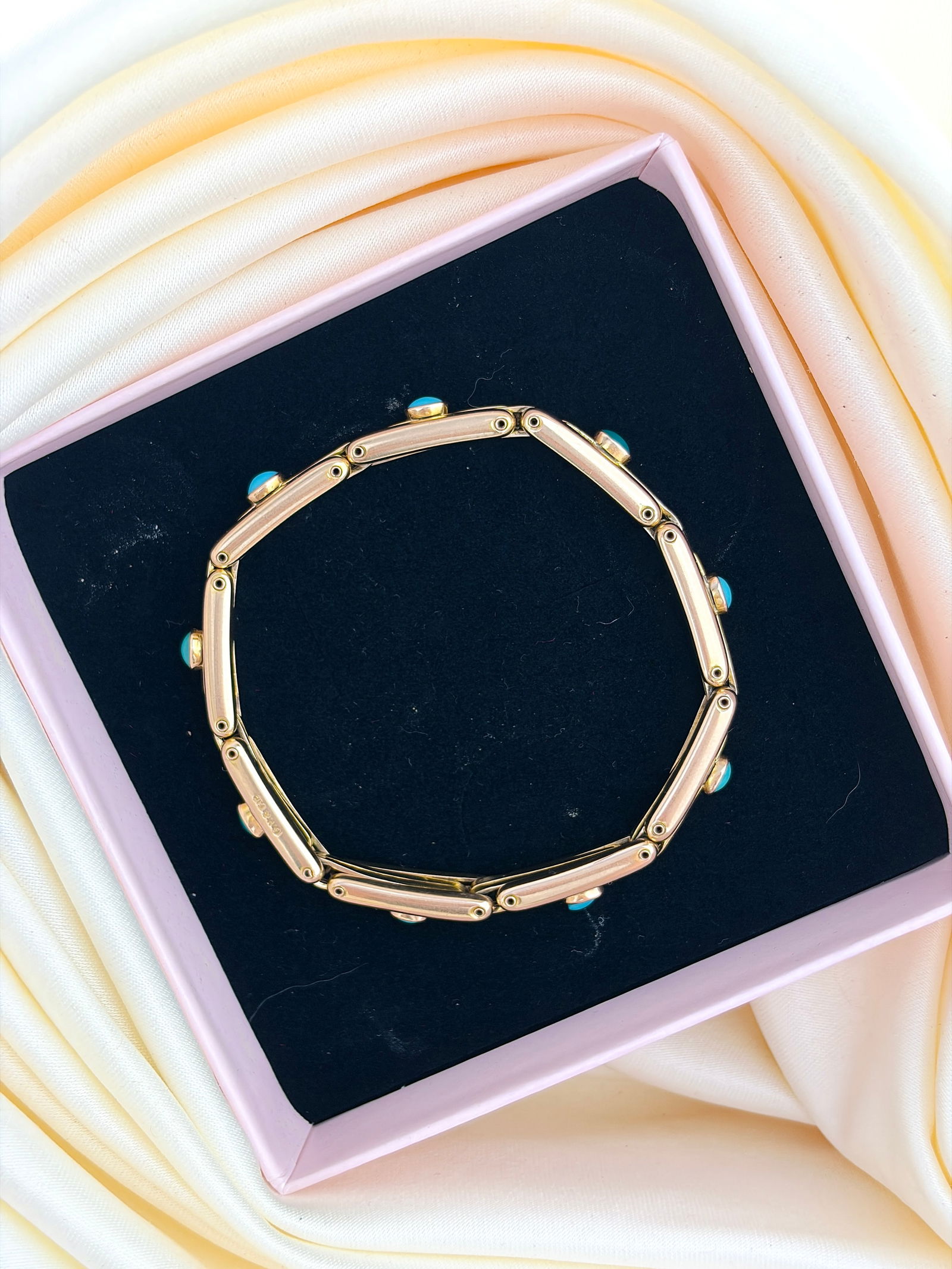 CHUNKY VINTAGE 9CT YELLOW GOLD TURQUOISE BRACELET - 8