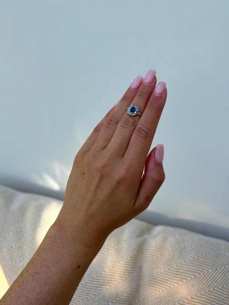 *Edwardian Sapphire and Diamond 18 Carat Gold Cluster Ring - 7