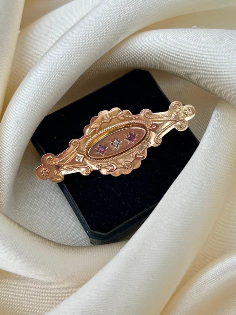 Antique Yellow Gold Ruby and Diamond Locket Back Star Bar Brooch - 3