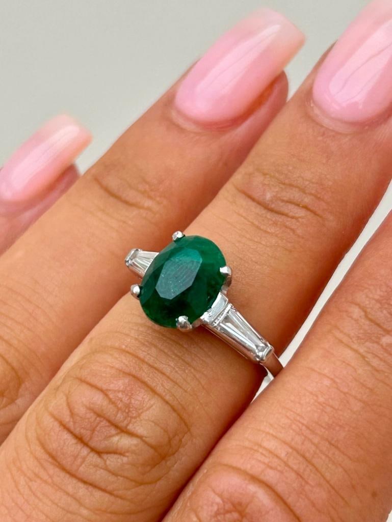 Wonderful Platinum Emerald Ring with Baguette Diamond Shoulders - 2