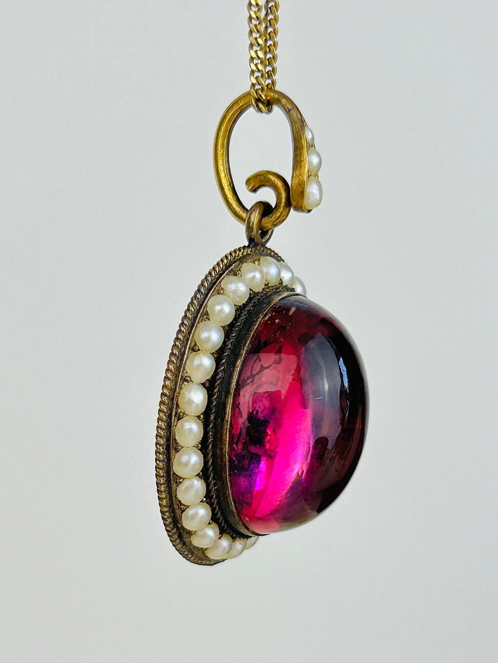 Antique Boxed Giant Foiled Back Cabochon Amethyst and Pearl Pendant in Gold - 3