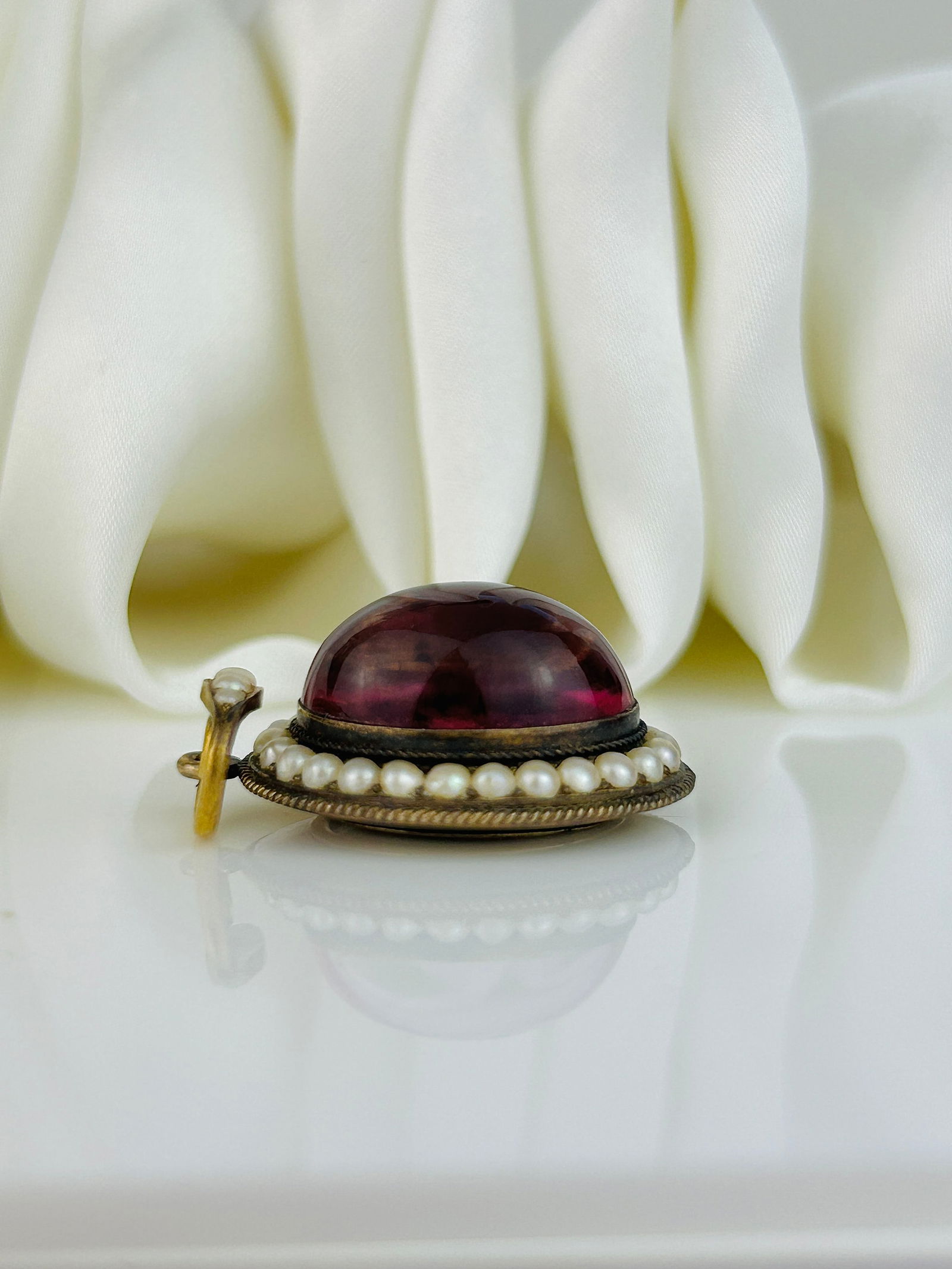 Antique Boxed Giant Foiled Back Cabochon Amethyst and Pearl Pendant in Gold - 9