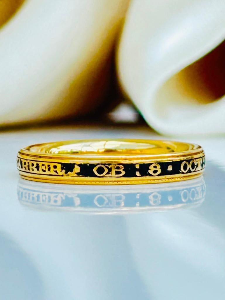Heavy 18ct Yellow Gold Black Enamel Mourning Band c1785: Heavy 18ct Yellow Gold Black Enamel Mourning Band c1785 “john sharrer ob 8 oct 1765 ae 50” measurements size uk n1/2 us 7 band width 2mm weight 4.59g 